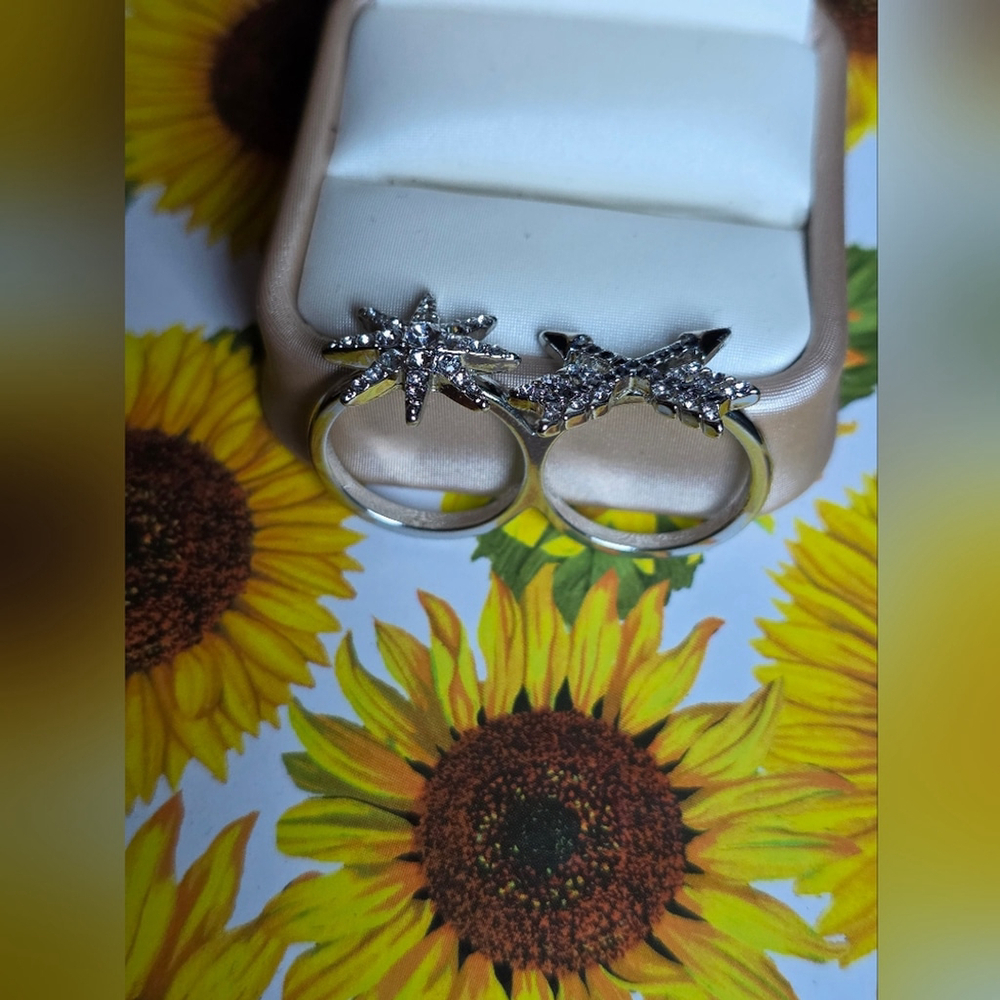 Simply Vera Wang Silver Star Arrow Ring Size 8 - Picture 6 of 11